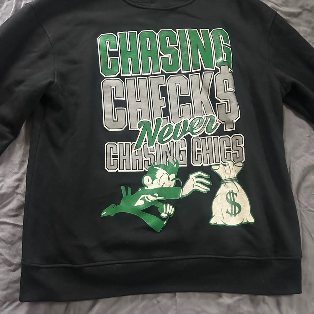 Black and Green Graphic Men's Sweater